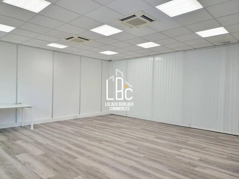 Rue De La Vrière, La Chapelle-sur-Erdre à vendre - Photo intérieure – Image 2 sur 7