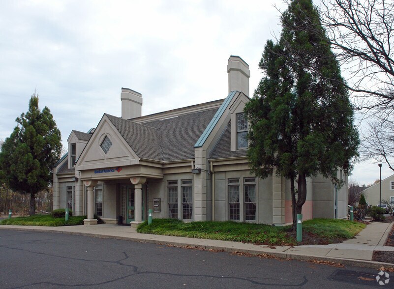 195 Bristol Oxford Valley Rd, Langhorne, PA à vendre - Photo de l’immeuble – Image 3 sur 21
