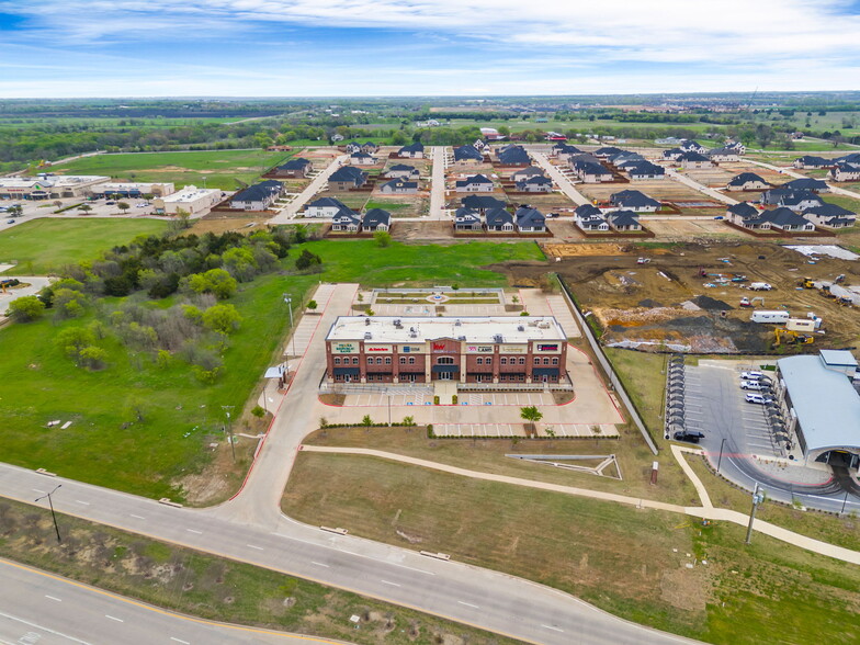 1212 S Preston Rd, Celina, TX à vendre - Photo de l’immeuble – Image 2 sur 11