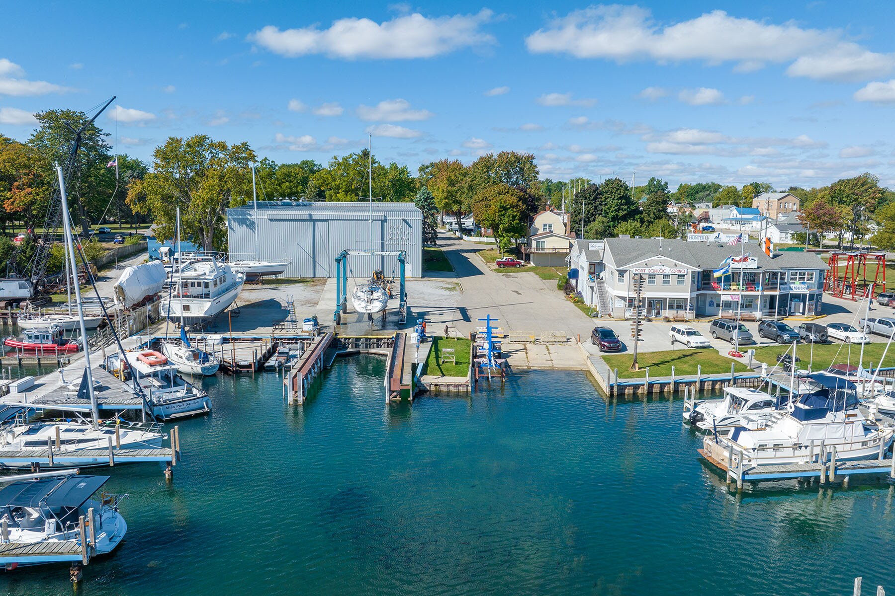 7365 Cedar St, Port Sanilac, MI à vendre Photo de l’immeuble– Image 1 sur 3