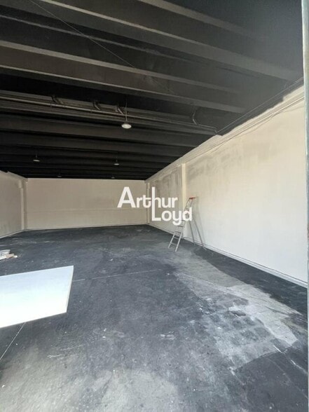 165 Rue Des Cistes, Antibes à louer - Photo intérieure – Image 3 sur 8