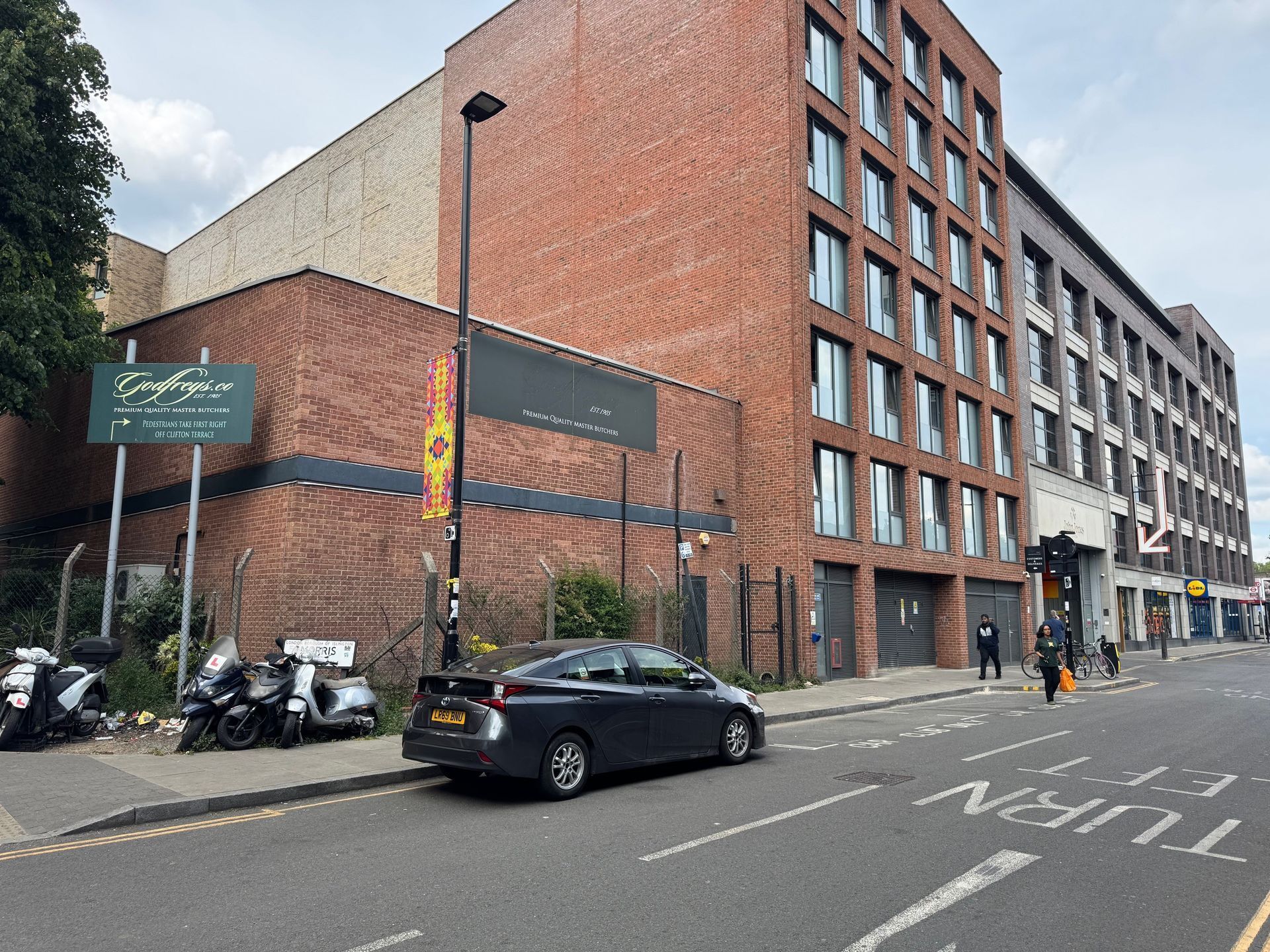 12 Morris Pl, Londres à vendre Photo principale– Image 1 sur 2