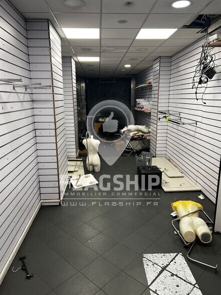 Local commercial dans Paris à vendre - Photo intérieure – Image 2 sur 4