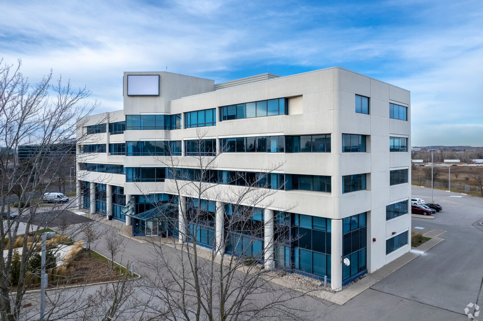 140 Allstate Pky, Markham, ON à vendre Photo de l’immeuble– Image 1 sur 10