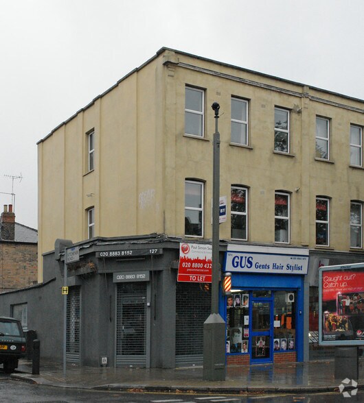 127 High Rd, Londres à louer - Photo de l’immeuble – Image 3 sur 3