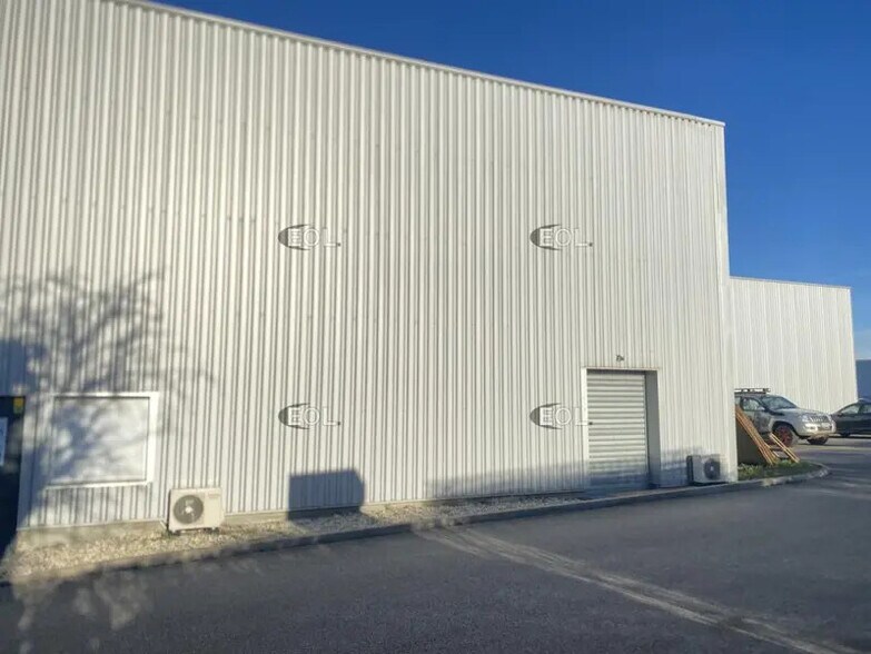 Industriel/Logistique dans Brignais à louer - Photo de l’immeuble – Image 2 sur 12