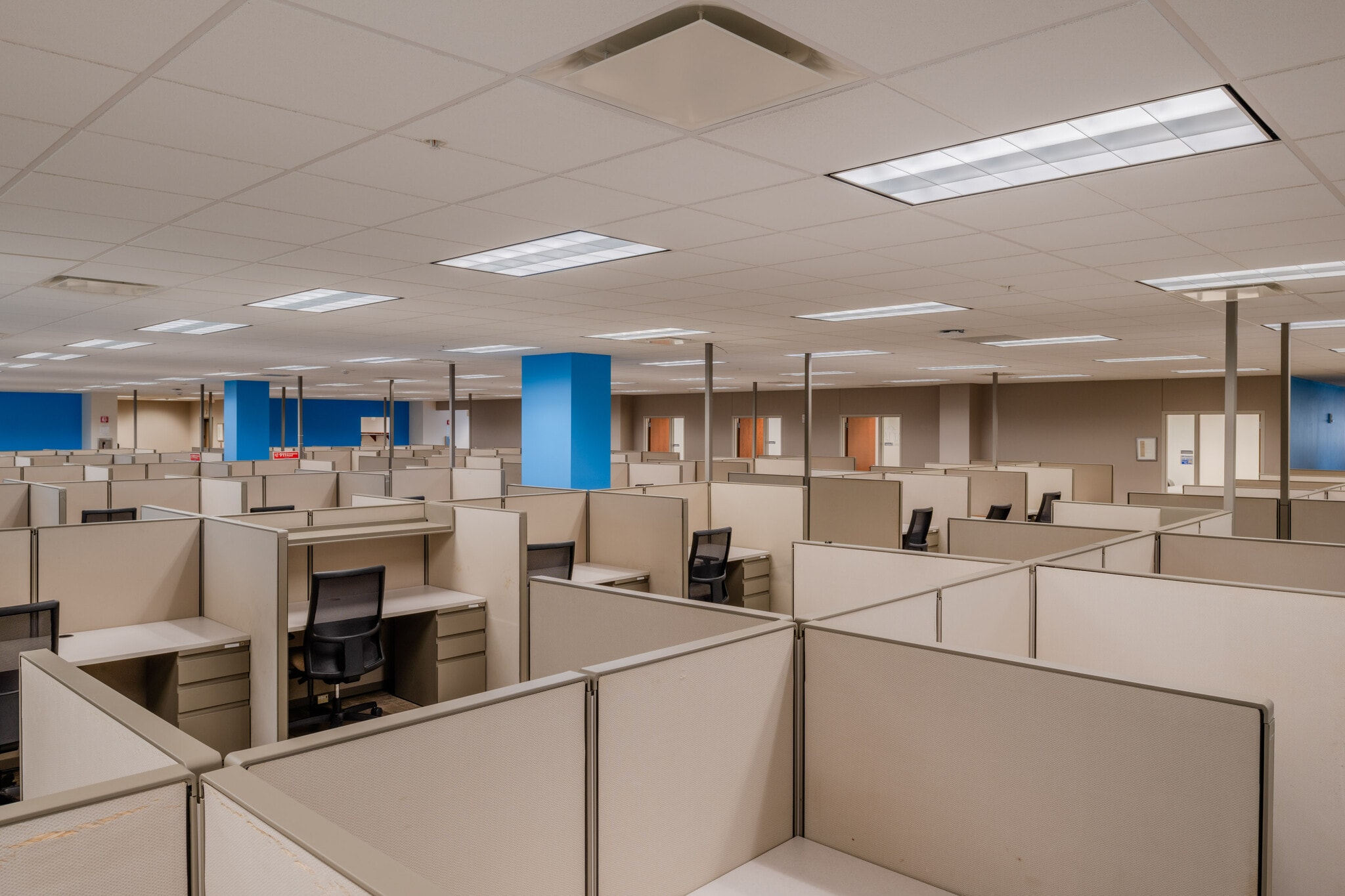 120 N Commercial St, Neenah, WI à louer Photo intérieure– Image 1 sur 7