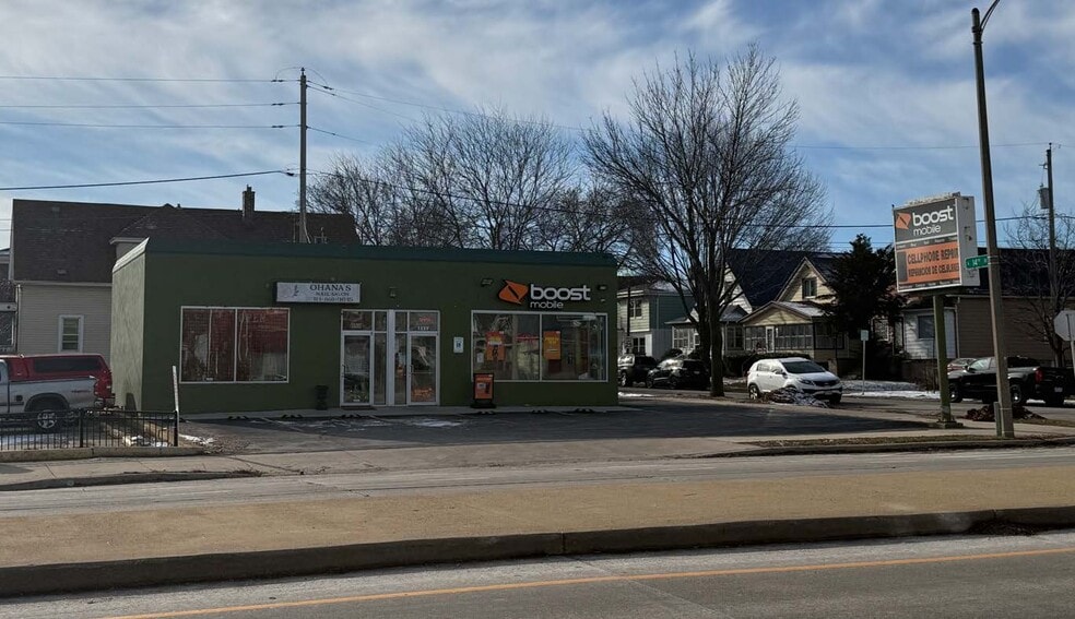 1326-1337 W Oklahoma Ave, Milwaukee, WI à vendre - Photo principale – Image 1 sur 2