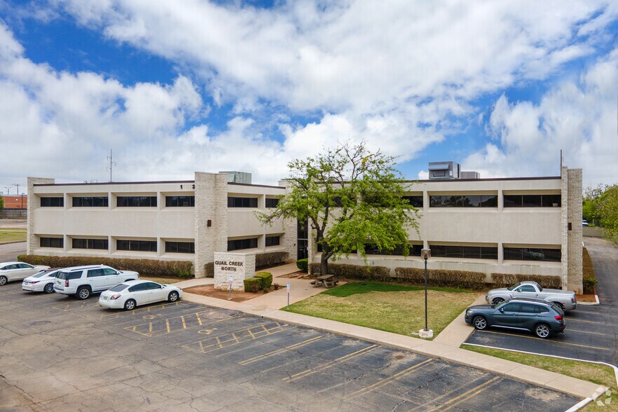 11032 Quail Creek Rd, Oklahoma City, OK à louer - Photo de l’immeuble – Image 1 sur 5