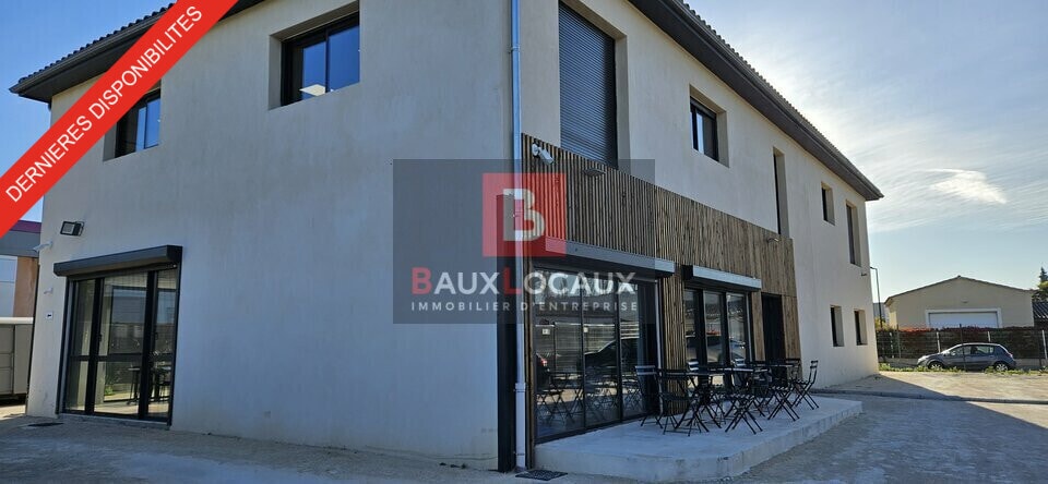 Bureau dans L'ISLE-SUR-LA-SORGUE à louer - Photo de l’immeuble – Image 1 sur 8