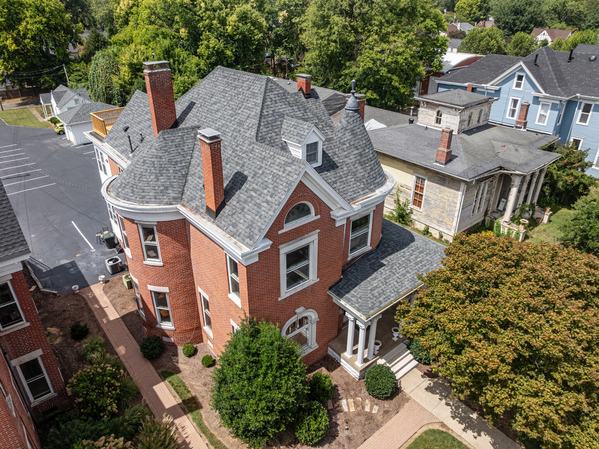 1542 Frederica St, Owensboro, KY à vendre Photo principale– Image 1 sur 60