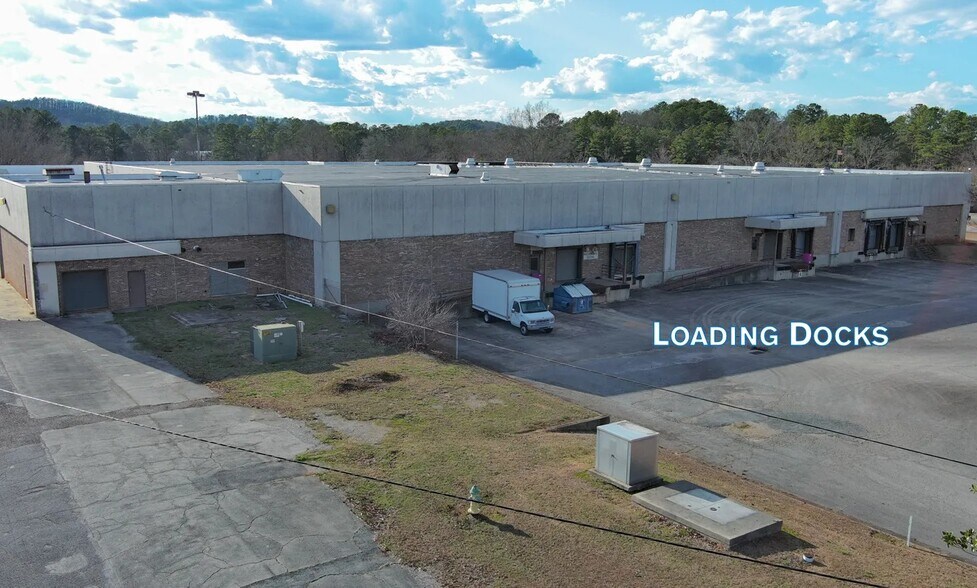 111 Town Center Dr, Anniston, AL à vendre - Photo de l’immeuble – Image 3 sur 4