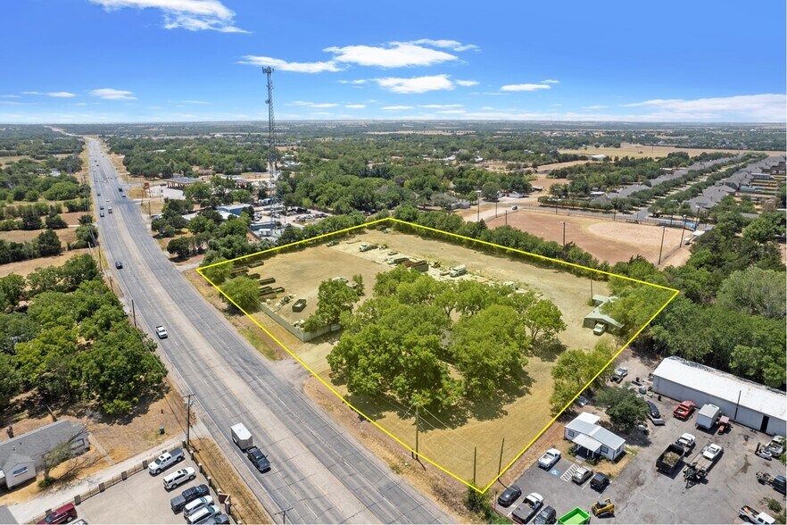 711 S Robinson Dr, Robinson, TX à vendre - Photo de l’immeuble – Image 2 sur 3
