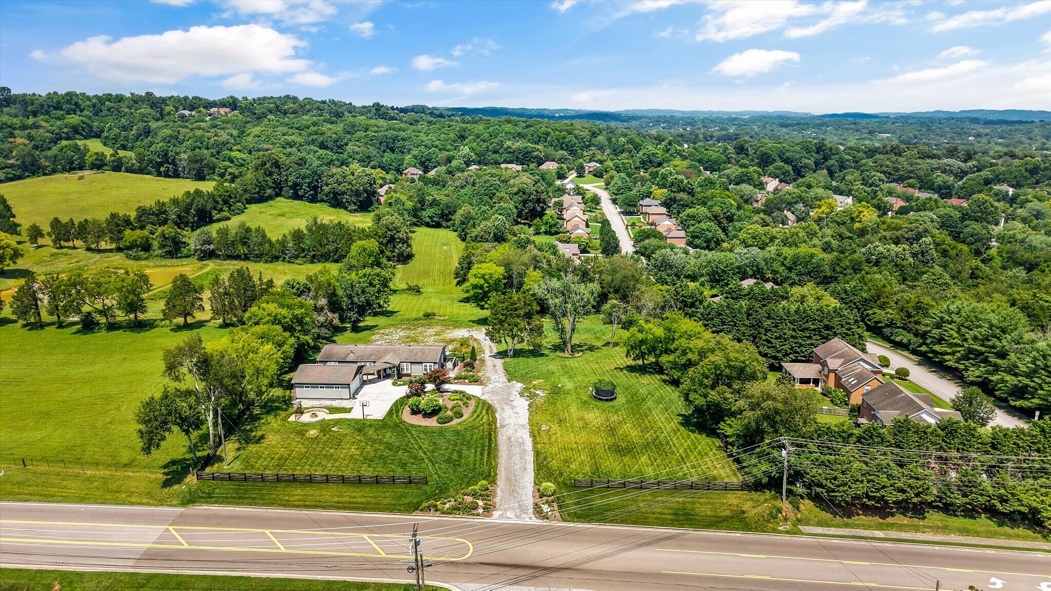 400 N Watt Rd, Knoxville, TN à vendre Photo principale– Image 1 sur 20
