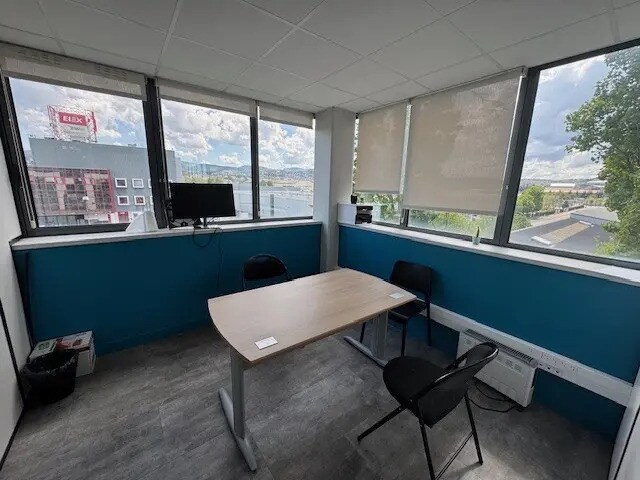 Bureau dans Saint-Étienne à vendre - Photo intérieure – Image 1 sur 6