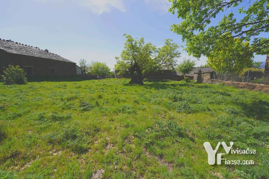 Plaza del Olmo, 29P, Campillo de Ranas, Guadalajara à vendre - Photo principale – Image 1 sur 9