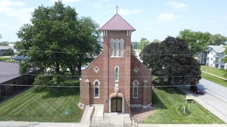 Plus de détails pour 250 4th St, Waukee, IA - Local commercial à louer