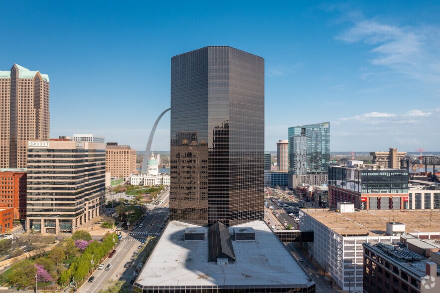 800 Market St, Saint Louis, MO à louer - Photo de l’immeuble – Image 2 sur 6