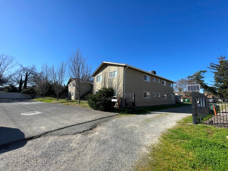 4801 Orange Grove Ave, Sacramento, CA à vendre - Photo de l’immeuble – Image 3 sur 11
