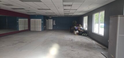 2405 E Graves Ave, Orange City, FL à louer Photo intérieure– Image 1 sur 1