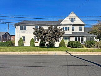 Plus de détails pour 659 Broad St, Emmaus, PA - Santé à vendre