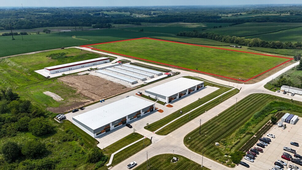 300 Delaware st, Norwalk, IA à vendre - Photo de l’immeuble – Image 2 sur 3