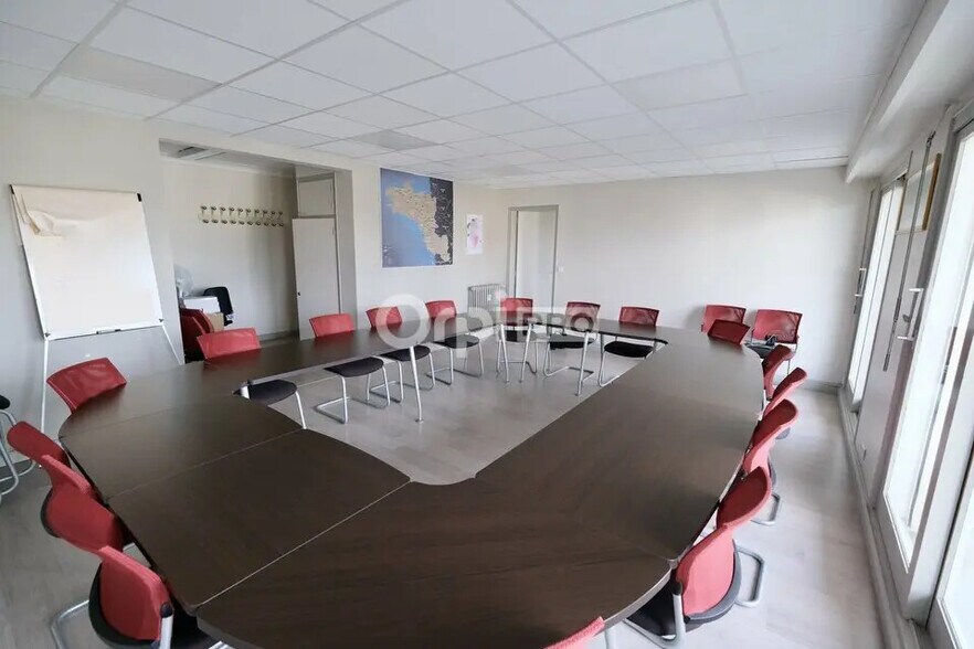 Bureau dans Nantes à vendre - Photo de l’immeuble – Image 1 sur 7