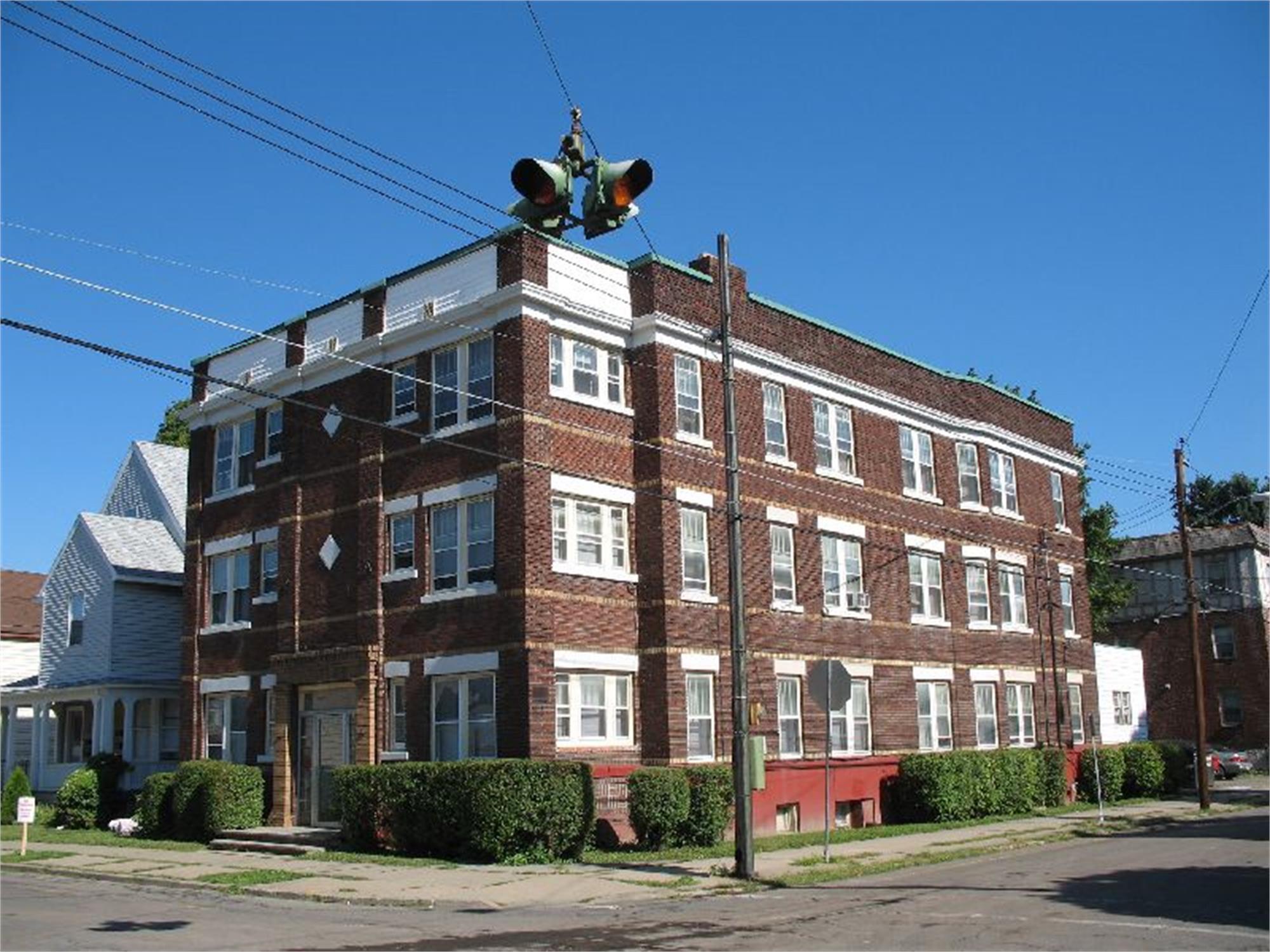 22 North St, Binghamton, NY à vendre Photo principale– Image 1 sur 4