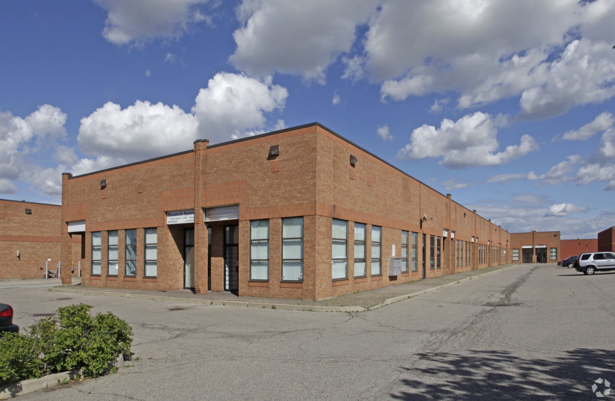 428 Gibraltar Dr, Mississauga, ON à louer Photo principale– Image 1 sur 3