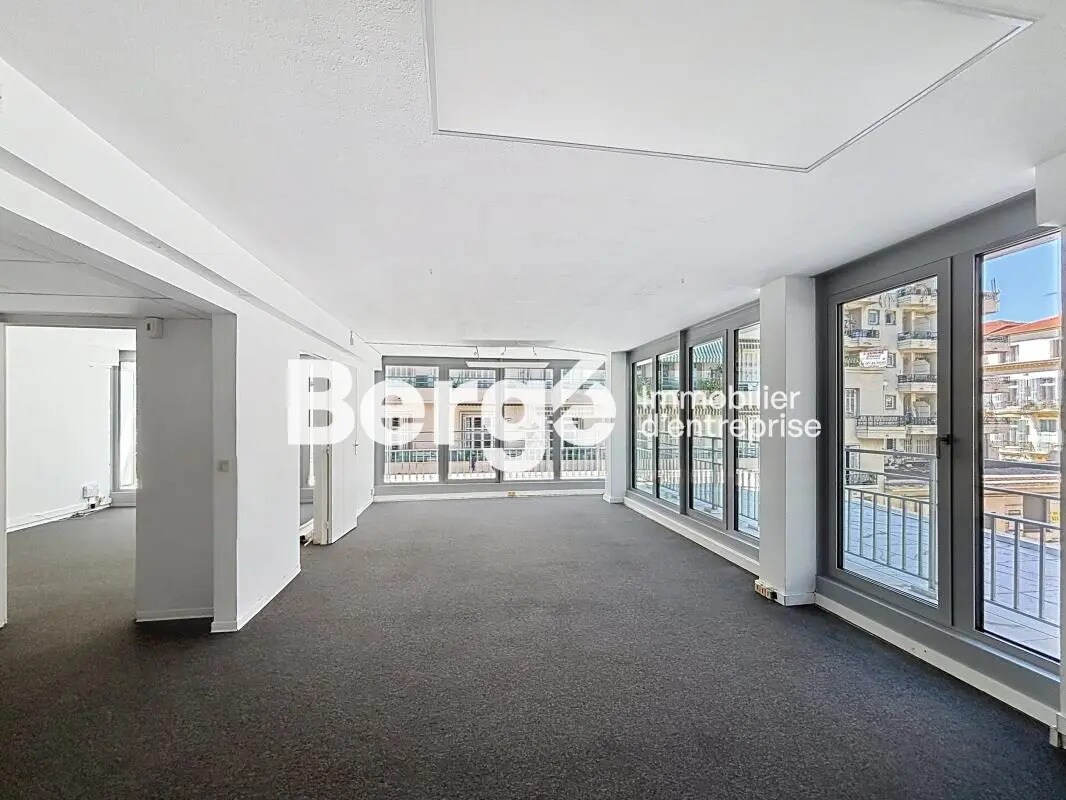 5 Rue Gabriel Fauré, Nice à louer Photo de l’immeuble– Image 1 sur 12