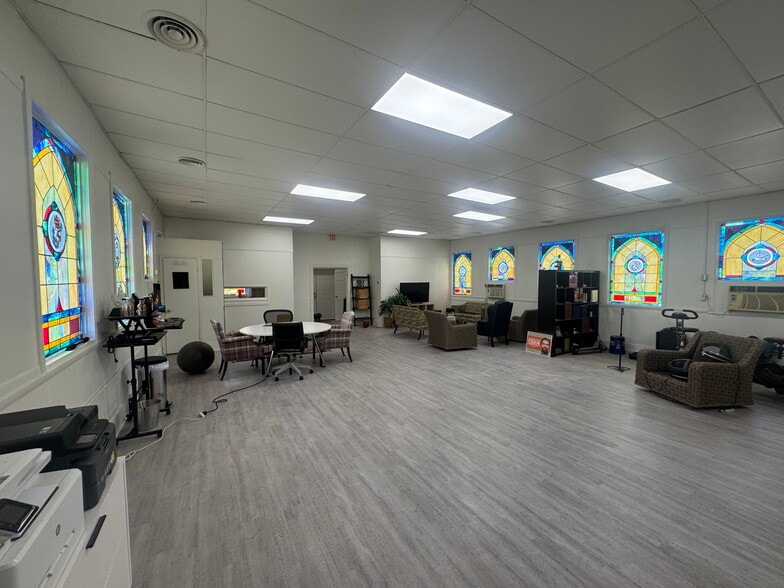 1052 & 1060 Memorial Dr SE, Atlanta, GA à louer - Photo intérieure – Image 3 sur 5