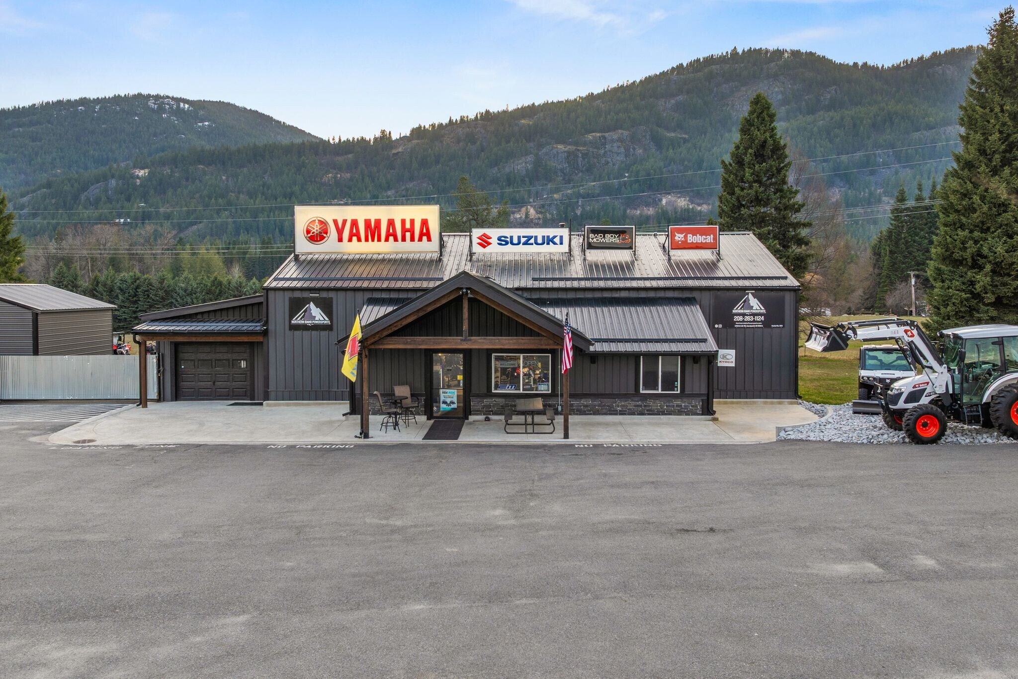 478544 Highway 95 N, Sandpoint, ID à vendre Photo de l’immeuble– Image 1 sur 14