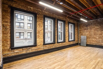 134 W 25th St, New York, NY à louer Photo intérieure– Image 2 sur 6