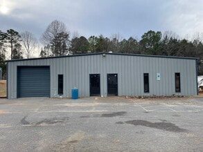 8621 Fairview Rd, Charlotte, NC à louer Photo intérieure– Image 2 sur 15