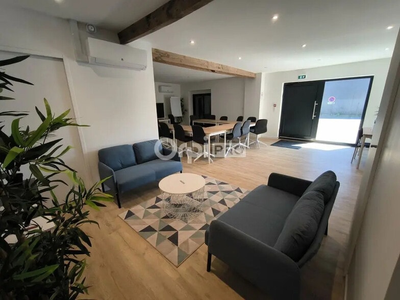 Bureau dans Brive-la-Gaillarde à louer - Photo intérieure – Image 3 sur 9