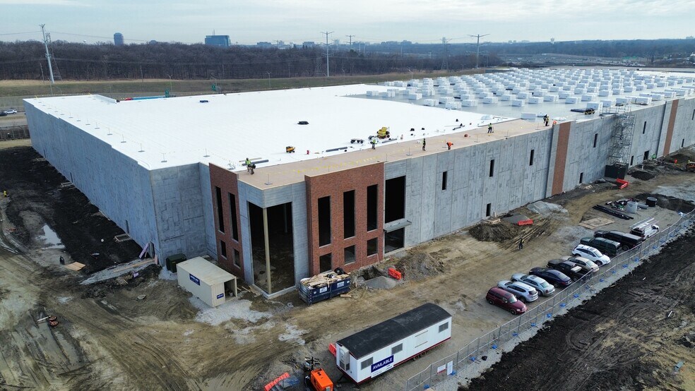 2300 Warrenville Rd, Downers Grove, IL à louer - Photo de l’immeuble – Image 2 sur 4