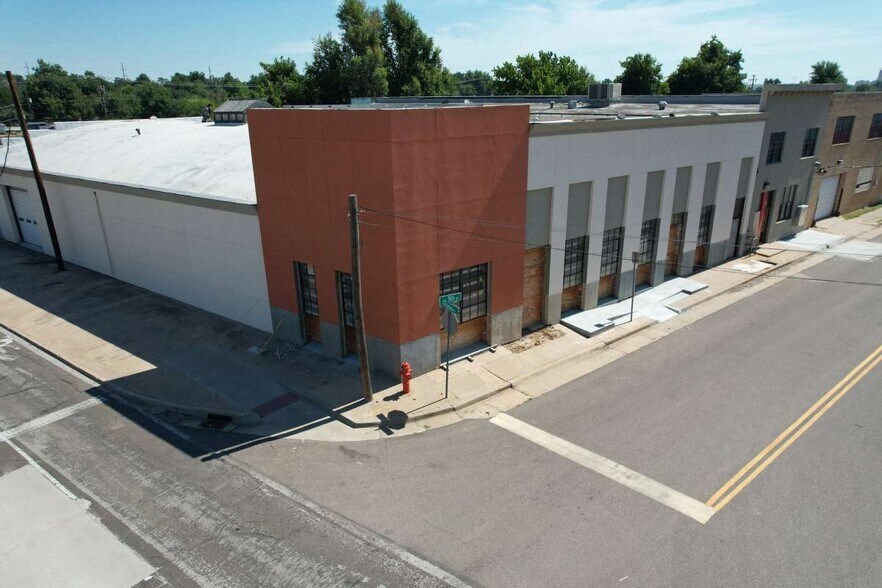 1737 NW 5th St, Oklahoma City, OK à vendre - Photo de l’immeuble – Image 2 sur 28