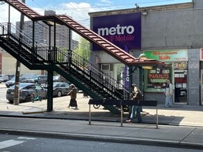 3201-3211 White Plains Rd, Bronx, NY à louer Photo intérieure– Image 1 sur 7