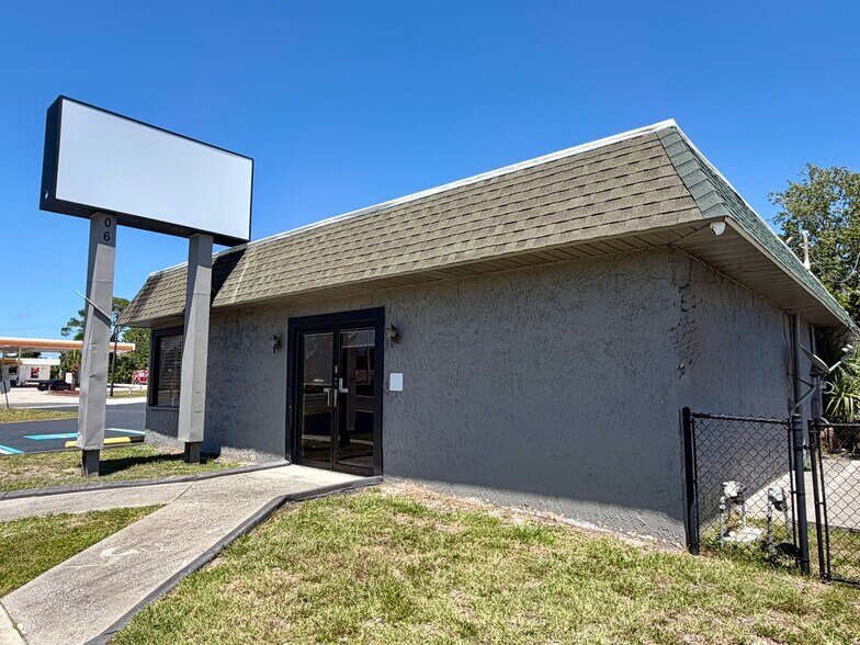 8106 US Highway 19, Port Richey, FL à vendre - Photo de l’immeuble – Image 2 sur 19