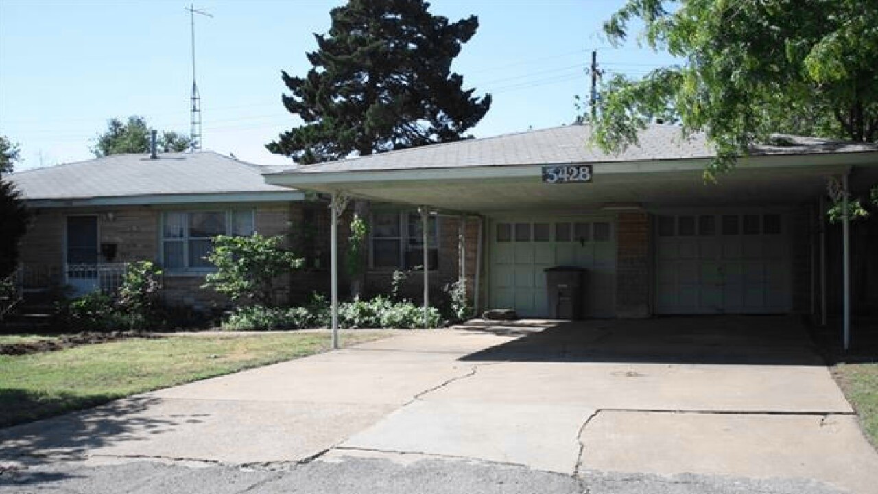 3428 NW Oak Ave, Lawton, OK à vendre Photo principale– Image 1 sur 4