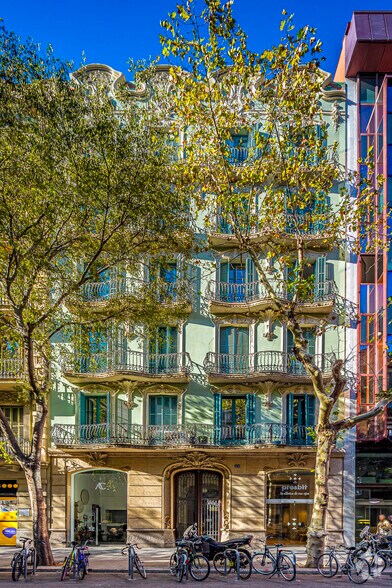 Carrer de Còrsega, 271, Barcelone, Barcelona à louer - Photo principale – Image 1 sur 1