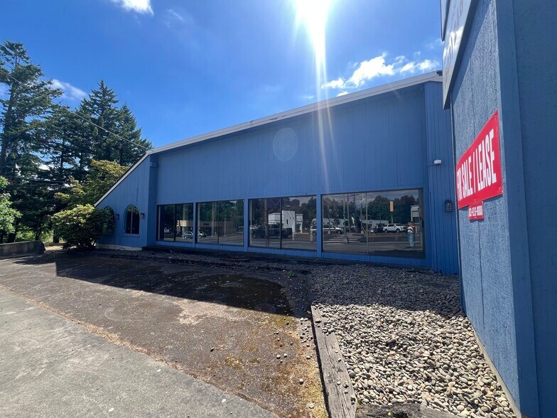 7660 SW Barbur Blvd, Portland, OR à vendre - Photo de l’immeuble – Image 2 sur 8