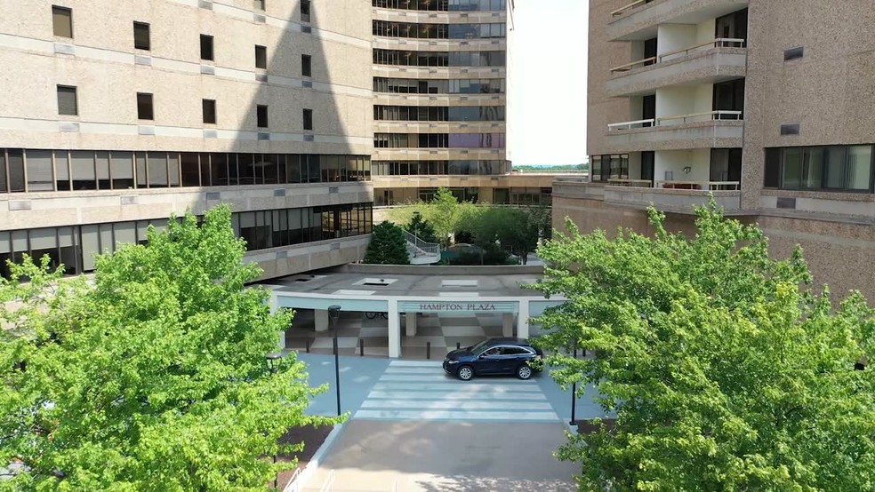 300 E Joppa Rd, Towson, MD à louer - Vidéo aérienne – Image 1 sur 16