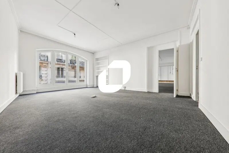 Bureau dans Paris à louer - Photo intérieure – Image 2 sur 9