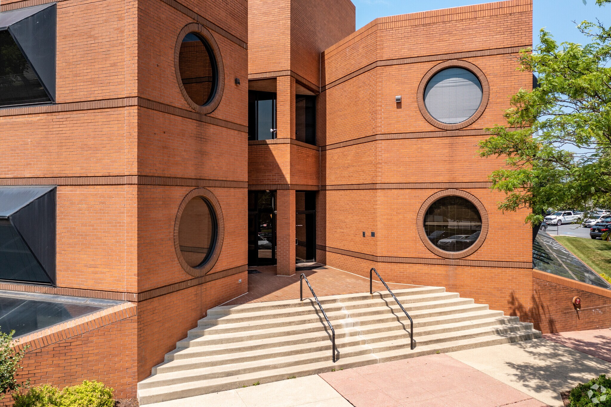 1300 Piccard Dr, Rockville, MD à louer Photo principale– Image 1 sur 14