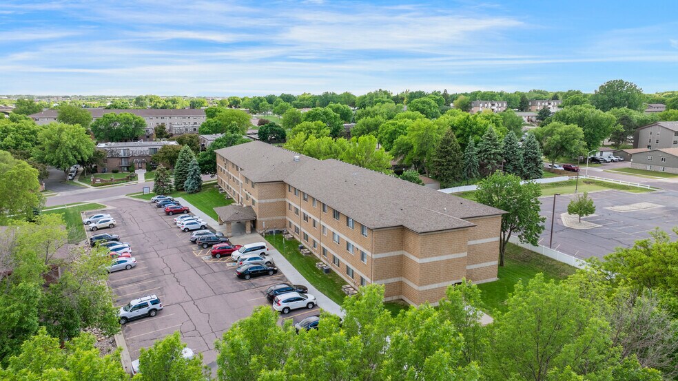 3511 S Gateway Blvd, Sioux Falls, SD à vendre - Aérien – Image 2 sur 10