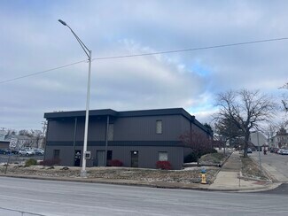 Plus de détails pour 788 S 3rd St, Terre Haute, IN - Bureau à vendre