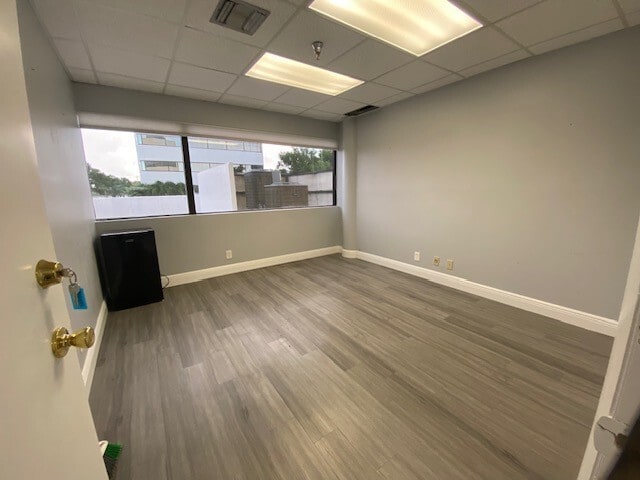 1650 S Dixie Hwy, Boca Raton, FL à louer Photo intérieure– Image 1 sur 9