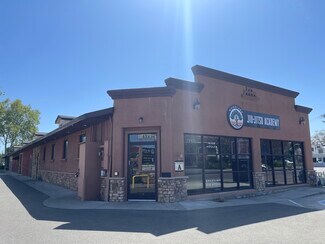 Plus de détails pour 175 W Main St, Woodland, CA - Local commercial à vendre