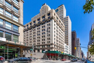 Plus de détails pour 261 Broadway, New York, NY - Logement à vendre
